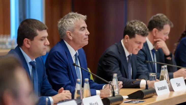 Zeci de contracte publice pentru firma partenerei vicepremierului Dragoș Anastasiu: achiziții directe, legături politice și opacitate în cheltuirea banului public - Știri de azi Știri de azi | Zeci de contracte publice pentru firma partenerei vicepremierului Dragoș Anastasiu: achiziții directe, legături politice și opacitate în cheltuirea banului public - Știri de azi |