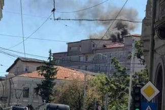 Știri de azi | UPDATE – Incendiu la subsolul Maternităţii ”Cuza Vodă” din Iaşi/ A fost activat Planul Roşu de Intervenţie/ 274 de pacienţi şi angajaţi, evacuaţi – FOTO, VIDEO - Știri de azi | 