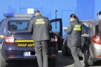 inspectori-antifrauda1jpg - Știri de azi Știri de azi | Verificări antifraudă în Târgul de maşini şi alte produse Vitan, din Bucureşti/ Ce au descoperit inspectorii - Știri de azi |