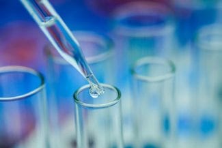 laborator1-shutterstockjpg - Știri de azi Știri de azi | Cercetătorii de la Imperial College London au descoperit o metodă de inversare a rezistenţei la chimioterapie în cancerul ovarian - Știri de azi |