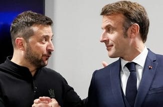 Știri de azi | Macron ”reafirmă importanţa luptei împotriva corupţiei” într-o convorbire la telefon cu Zelenski şi ”reiterează susţinerea Franţei” faţă de Kiev - Știri de azi | 