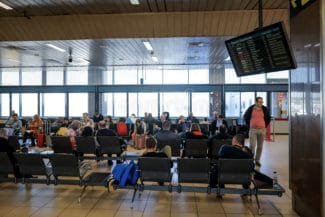 Știri de azi | Henri Coandă, cu față nouă: Modernizarea aeroportului a fost încheiată - Știri de azi | 