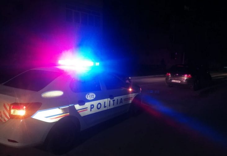 media-172568237915838300png - Știri de azi Știri de azi | Un adolescent de 15 ani a murit după ce s-a aruncat de la etajul 4 în Ploiești - Știri de azi |