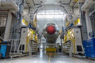 Știri de azi | Airbus vrea să profite de moment și de războiul de la granițe: Revine, după 10 ani, cu oferta pentru România – elicopterul H215M - Știri de azi | 