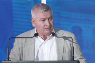 media-173054161414180100png - Știri de azi Știri de azi | VIDEO Atenționare la Congresul PNL: ‘E cod roşu în politică. Din septembrie oamenii vor fi în stradă scoşi de sindicatele apropiate PSD’ - Știri de azi |