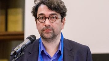 Știri de azi | INTERVIU Sever Voinescu: ‘PNL, PSD şi USR sunt complet epuizate şi nu mai pot produce un viitor. Nicușor Dan e pe poziții diferite față de Ilie Bolojan’ - Știri de azi | 