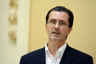 Știri de azi | Vasile Bănescu, despre Beach, Please și criza morală: ‘Violența porno-muzicală devine risc de țară. Autoritățile ar trebui să emită cod roșu’ - Știri de azi | 