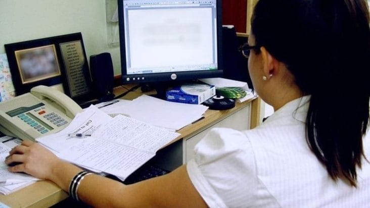 media-173754565284360100jpeg - Știri de azi Știri de azi | Mitul angajaților la stat – România are, de fapt, cei mai puțini bugetari din UE, raportat la totalul salariaților - Știri de azi |