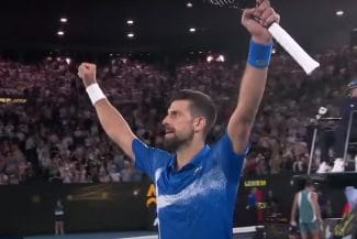 media-173919383369884500jpg - Știri de azi Știri de azi | Voi reveni la Wimbledon cel puţin încă o dată, promite Djokovic - Știri de azi |
