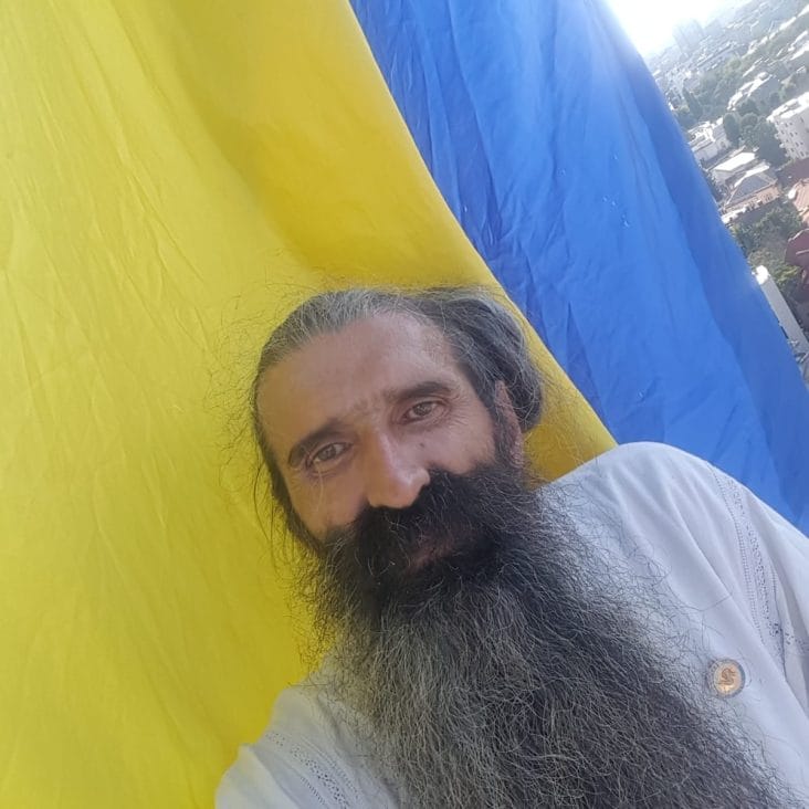 media-174136007019001500jpg - Știri de azi Știri de azi | Stegarul Dac, mesaj din arestul de la Rahova: ‘Voi merge de-acum cu un bax de scutece la fiecare protest – câte unul pentru fiecare jandarm’ - Știri de azi |