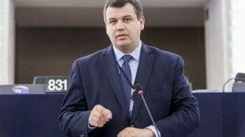 Știri de azi | Eugen Tomac respinge fuziunea PMP cu PNL: ‘Susținem doar proiectul președintelui Nicușor Dan’ - Știri de azi | 