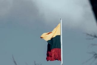 Știri de azi | Alertă în Lituania: O drona neidentificată a intrat în spațiul aerian lituanian, venind cel mai probabil din Belarus - Știri de azi | 