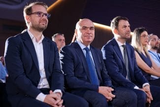 media-175052462983668200jpg - Știri de azi Știri de azi | VIDEO Dominic Fritz merge pe mâna ‘croitorașului’ Bolojan: Se va tăia de peste tot, pentru că nu mai sunt bani de redistribuit - Știri de azi |