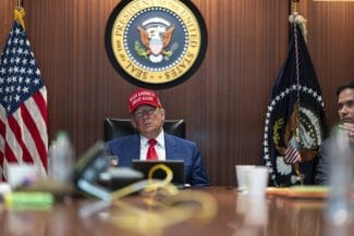 media-175057242017188400jpg - Știri de azi Știri de azi | Un adevărat șoc pe piața mondială: Trump a anunțat noi tarife comerciale - Știri de azi |