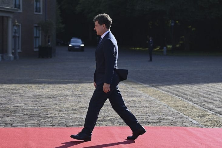 Știri de azi | Nicușor Dan, prima reacție publică la scandalul în care este implicat vicepremierul Dragoș Anastasiu - Știri de azi | 