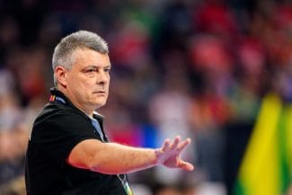 Știri de azi | Candidatura lui Xavi a fost o farsă, recunoaşte Federaţia indiană de fotbal - Știri de azi | 