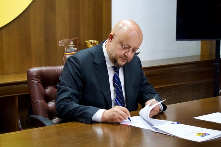 media-175087074003292900jpg - Știri de azi Știri de azi | Președintele CJ Vâlcea: Nu ne revoltăm, ci vrem respect și să fim consultați la luarea deciziilor - Știri de azi |