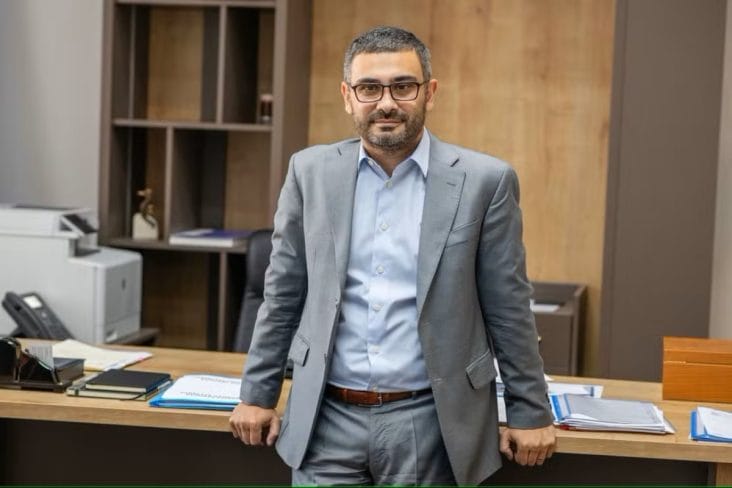 Știri de azi | BNS a mers peste ministrul Muncii – Angajații de la Casele de Pensii nu mai pot munci de stres: Li se amputează salariile - Știri de azi | 