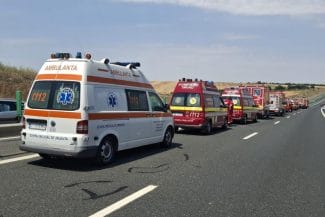 Știri de azi | Alertă pe Autostrada Soarelui – Plan Roșu de intervenție activat, intervine elicopterul SMURD - Știri de azi | 