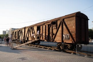 Știri de azi | Premierul Moldovei, Dorin Recean, nepot al deportaților din perioada stanilistă: Șase dintre cei doisprezece copii ai bunicului meu au ajuns în Siberia - Știri de azi | 