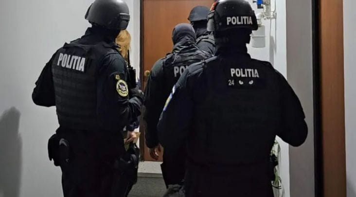 Știri de azi | Un bărbat de 40 de ani a fost reţinut de poliţiştii din Teleorman, după ce şi-a agresat fiica - Știri de azi | 