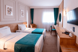 Știri de azi | O cameristă româncă din SUA a dezvăluit ce găsește mereu în camerele turiștilor - Știri de azi | 