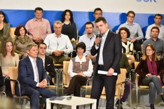 Știri de azi | SURSE Nicușor Dan l-ar putea propune pe Dacian Cioloș la șefia unui serviciu secret - Știri de azi | 