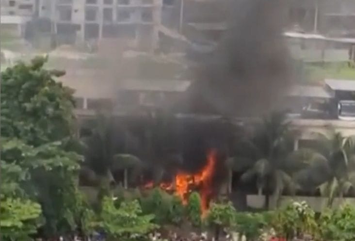 Știri de azi | VIDEO Tragedie aviatică în Bangladesh: avion prăbușit peste un colegiu. Nu se știe pentru moment numărul victimelor - Știri de azi | 