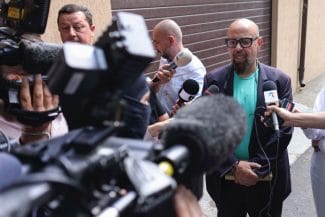 Știri de azi | Piedone contestă la Brașov controlul judiciar impus de DNA: Dosar fabricat din informații publice, scurgeri în presă și interceptări fără legătură cu ancheta - Știri de azi | 