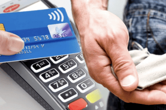 media-175337459982538400png - Știri de azi Știri de azi | VIDEO Ai uitat banii acasă? Biserica acceptă și plata cu cardul. Enoriașii pot face donații prin intermediul POS-urilor - Știri de azi |