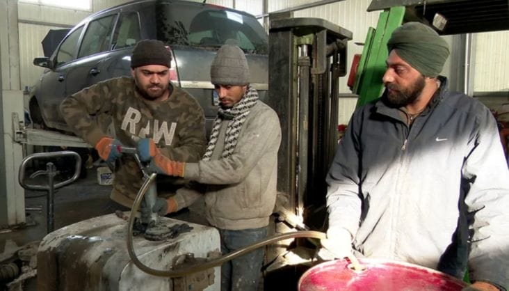 Știri de azi | Kremlinul aduce un milion de indieni în locul rușilor trimiși pe front: cum schimbă Moscova fața economiei interne - Știri de azi | 