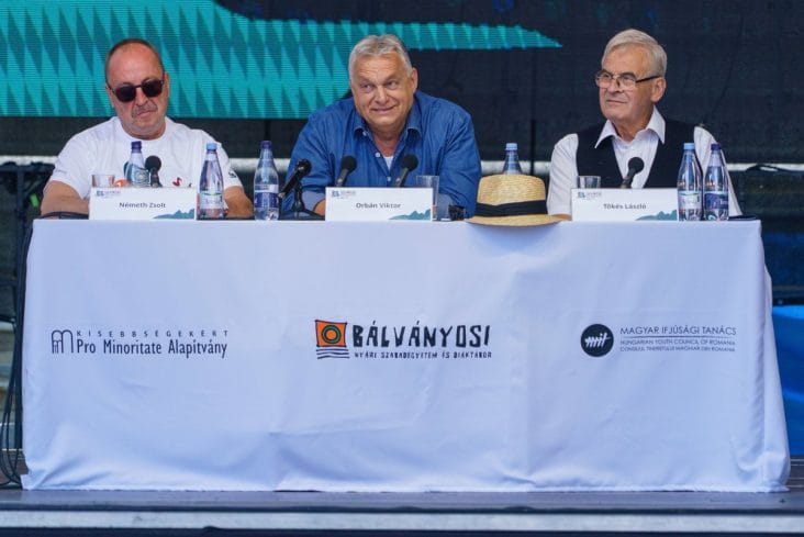 media-175353452358386400jpeg - Știri de azi Știri de azi | Laszlo Tokes, atac dur împotriva României: ‘Transilvania să rămână sub stăpânire românească, dar să fie sub autonomie maghiară’ - Știri de azi |