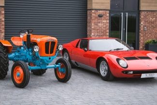 media-175369315083006400jpg - Știri de azi Știri de azi | Pestrițul patrimoniu mobil al României: De la tractoare Ferrari și Lamborghini până la locomotive și motociclete de epocă - Știri de azi |