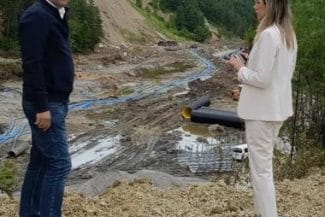 Știri de azi | Ministrul Mediului: Întrebarea nu e dacă se va prăbuşi tavanul Salinei Praid, ci când şi cât de rapid. Mina nu mai poate fi salvată. Multe instituţii au aşteptat să se întâmple dezastrul. S-a pasat vina până când s-a ajuns la castori – VIDEO - Știri de azi | 