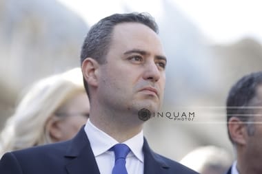 nazare-pnl-semnaturi05inq-octav-ganeajpg - Știri de azi Știri de azi | Nazare: Vom introduce începând de mâine o evaluare per angajat, în Ministerul de Finanţe. Fiecare va completa un timesheet şi vom şti cu se ocupă, ce lucrează în cele opt ore în care vine la lucru, ce lucrează săptămânal - Știri de azi |