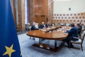 Știri de azi | Ilie Bolojan, întâlnire cu reprezentanţii Atlantic Council, una dintre cele mai cunoscute organizaţii de analiză strategică din SUA. Discuţii privind securitatea regională, consolidarea parteneriatului strategic şi securitatea energetică - Știri de azi | 