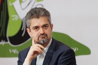 Știri de azi | INTERVIU – Theodor Paleologu: Situaţia de acum e mai gravă decât era în perioada interbelică în privinţa legăturii Bisericii Ortodoxe cu extrema dreaptă. În momentul de faţă, mare parte din Sinod e de partea AUR - Știri de azi | 