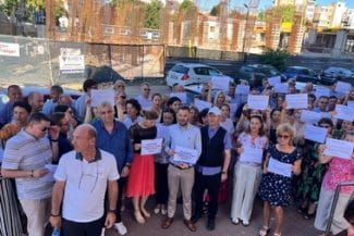 Știri de azi | O nouă zi de proteste a angajaţilor din instituţiile bugetare/ La Buzău, salariaţii Administraţiei Judeţene a Finanţelor Publice au oprit activatea în toate birourile şi au sistat lucrul cu publicul - Știri de azi | 