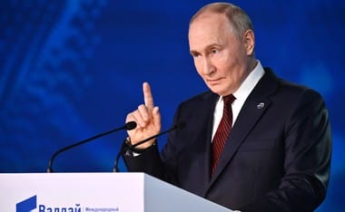 Știri de azi | Putin la BRICS: Globalizarea liberală este depăşită, viitorul aparţine pieţelor emergente - Știri de azi | 