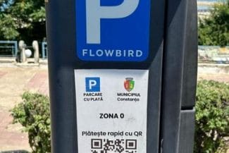 Știri de azi | Anchetă a Poliţiei după ce persoane necunoscute ar fi falsificat codurile QR pentru plata parcărilor din municipiul Constanţa / O persoană care a scanat codul respectiv, păgubită cu 700 de lei / Primăria a suspendat plata parcării în acest mod - Știri de azi | 