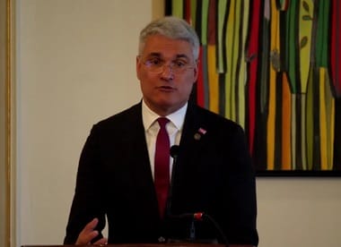 Știri de azi | Pîslaru: Echipa Comisiei Europene ne-a confirmat şi aici, la Bucureşti, că primul pachet fiscal şi al doilea, care urmează, rezolvă problema traiectoriei fiscale - Știri de azi | 