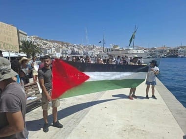 Știri de azi | Manifestanţi pro-palestinieni au împiedicat 1.600 de turişti israelieni să debarce pe o insulă din Grecia – VIDEO - Știri de azi | 