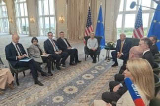 Știri de azi | SUA şi Uniunea Europeană au ajuns la un acord comercial, anunţă Donald Trump. “Este un acord bun pentru toată lumea” - Știri de azi | 