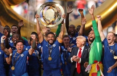 trumpjpg - Știri de azi Știri de azi | BBC, după finala Cupei Mondiale a Cluburilor: Trump, Coldplay şi covoare roşii – a fost acesta Super Bowl sau fotbal? - Știri de azi |