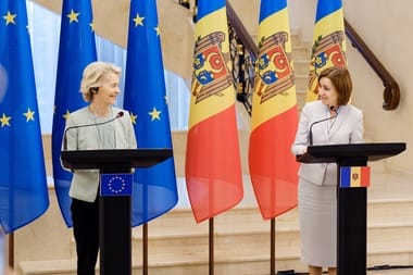 ursula-maia-fbjpg - Știri de azi Știri de azi | Moldova îndeamnă UE să accelereze negocierile de aderare pentru a contracara influenţa Moscovei înaintea alegerilor din septembrie. Primul summit UE-Moldova are loc vineri la Chişinău - Știri de azi |