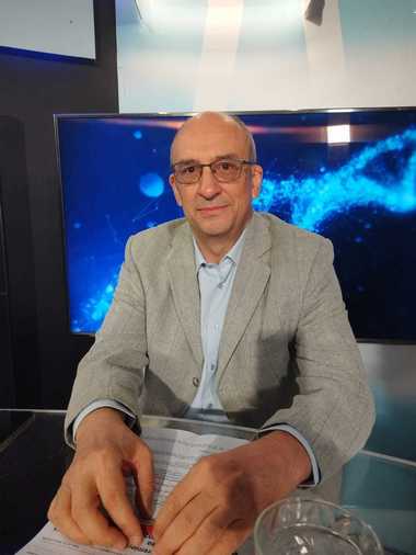 Știri de azi | Medicul Dragoş Vinereanu, despre Strategia Naţională pentru Combaterea Bolilor Cardiovasculare şi Cerebrovasculare: E un lucru senzaţional pentru România, un moment istoric pentru medicina din România - Știri de azi | 