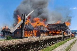 whatsapp-image-2025-07-25-at-15-14-43-1jpg - Știri de azi Știri de azi | Sălaj: Monument istoric, distrus într-un incendiu / ”Casa Lupuţ”, asociată cu legenda meşterilor ce au lucrat la ridicarea bisericii din Cizer sub îndrumarea lui Horea / Ministerul Culturii, demersuri pentru evaluarea pagubelor şi măsuri de urgenţă – FOTO - Știri de azi |