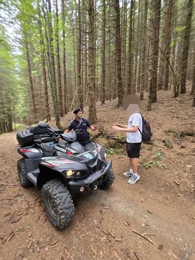 whatsapp-image-2025-07-25-at-19-53-56jpg - Știri de azi Știri de azi | Un tânăr plecat în drumeţie către Vârful Postăvaru, alergat de urs / A scăpat nevătămat, întrucât animalul s-a retras în pădure, probabil speriat de strigăte / Au intervenit jandarmii - Știri de azi |
