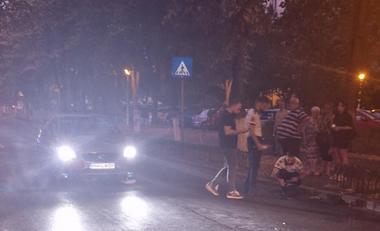 accident-ploiestijpg - Știri de azi Știri de azi | Poliţist implicat într-un accident rutier, pe o stradă din Ploieşti/ Autoturismul condus de agentul aflat în timpul liber a lovit un bătrân care traversa strada pe trecerea pentru pietoni - Știri de azi |