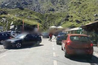 Știri de azi | Aglomeraţie pe Transfăgărăşan, pe Valea Oltului şi pe DN 1 Sibiu-Braşov, în contextul afluxului mare de turişti/ Recomandările IPJ Sibiu - Știri de azi | 